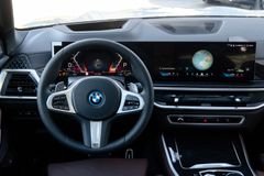 BMW X5 – 8 / 30