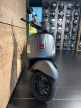 Vespa GTS 300 ABS SS 1.HD // inkl.AKRAPOVIC Auspuff - VESPA 300 GTS