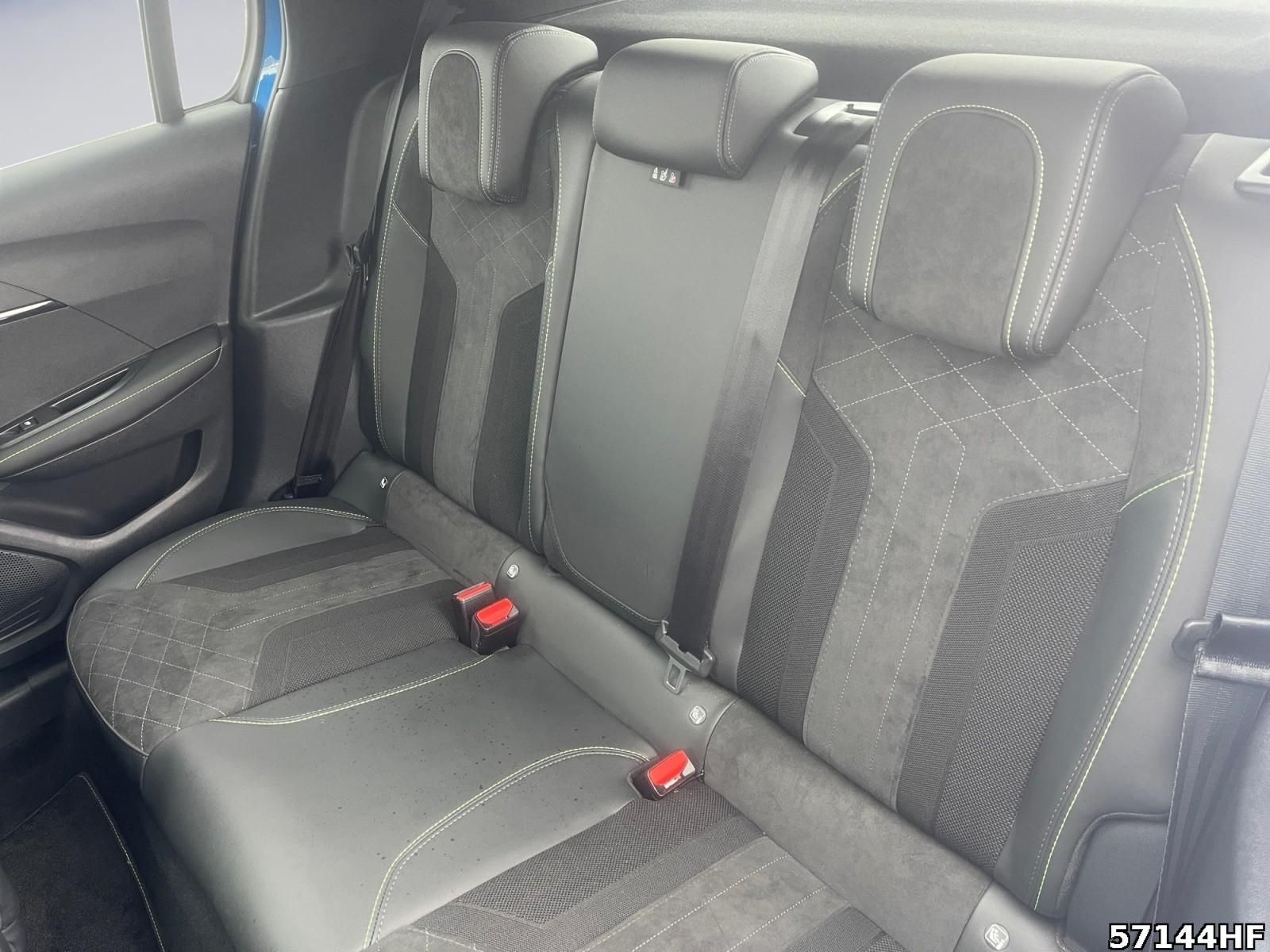Fahrzeugabbildung Peugeot e-208 GT