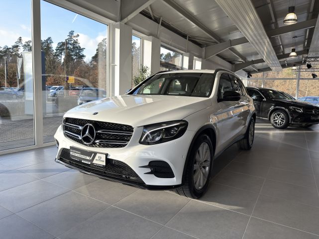 MERCEDES-BENZ GLC 220 4Matic AMG Line AHK*STANDHEIZUNG*LED