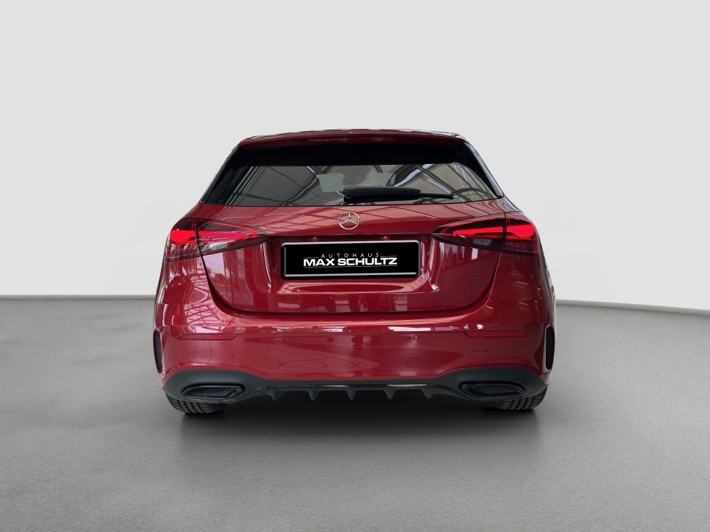Fahrzeugabbildung Mercedes-Benz A 200 AMG Line*Night Paket*Kamera*KEYLESS-GO