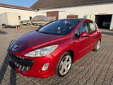 Peugeot 308 Platinum 49tkm Automatik Pano Leder - Peugeot 308 Platinum mit Benzin-Antrieb