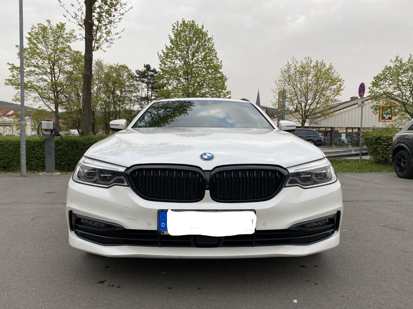 BMW 530d xDrive Touring A Standheizung 