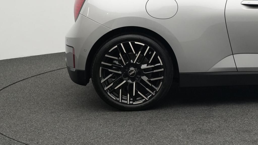 MINI Cooper SE - Bild 16