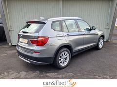 Fahrzeugabbildung BMW X3 xDrive20d Navi Xenon Leder SiHz RFK Pano AHK