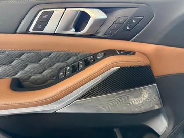 2022 BMW X5 M — миниатюра 19