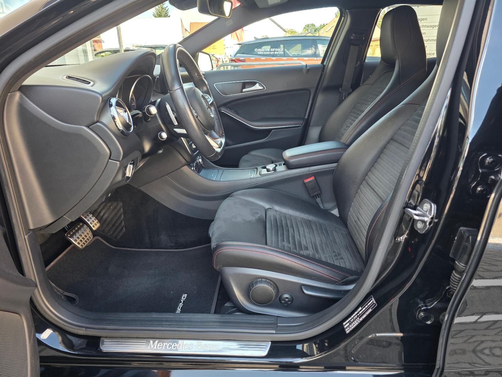 Mercedes-Benz GLA 200 CDI / d AMG Line