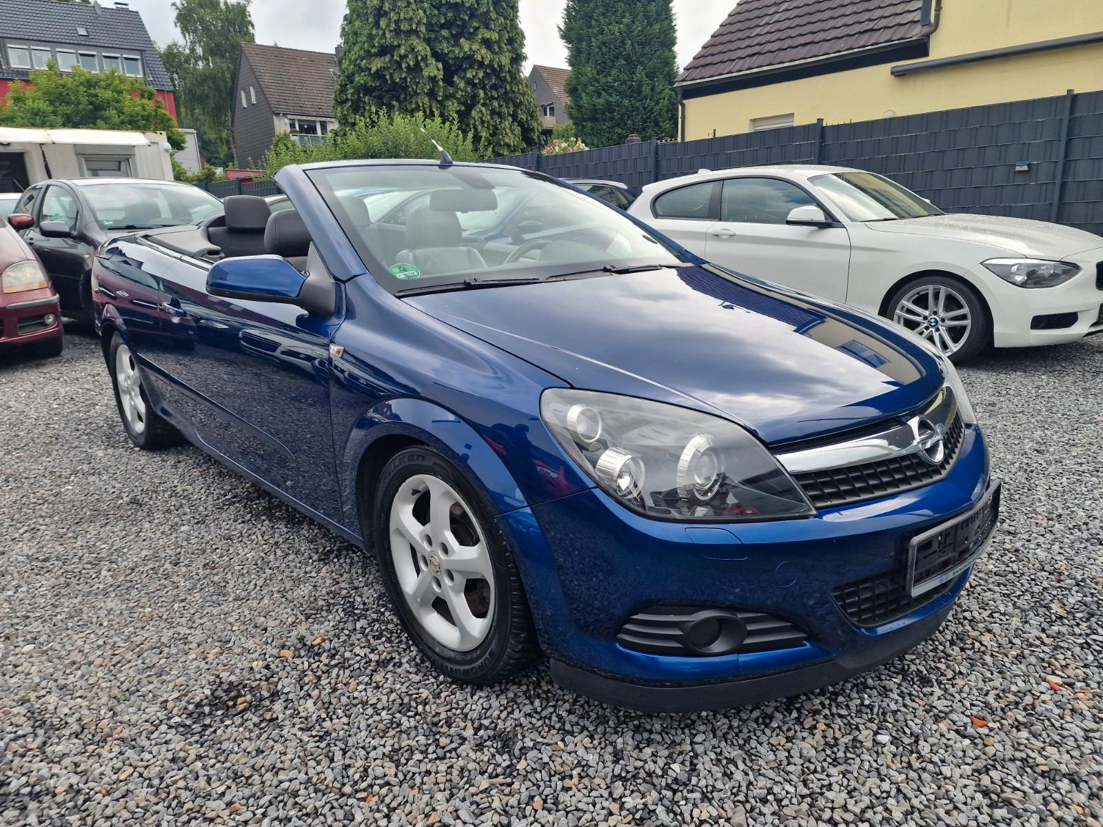 Opel Astra H Twin Top Cosmo/LEDER/NAVI/XENON/VOLL