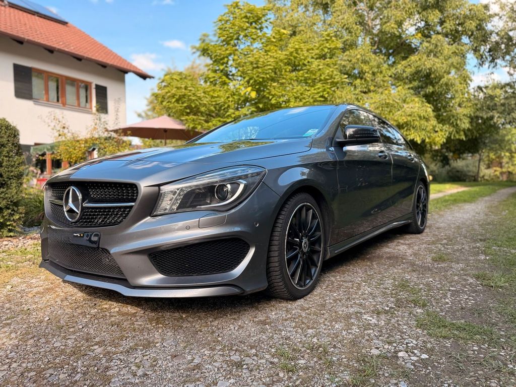 Image of Mercedes-Benz CLA 220
