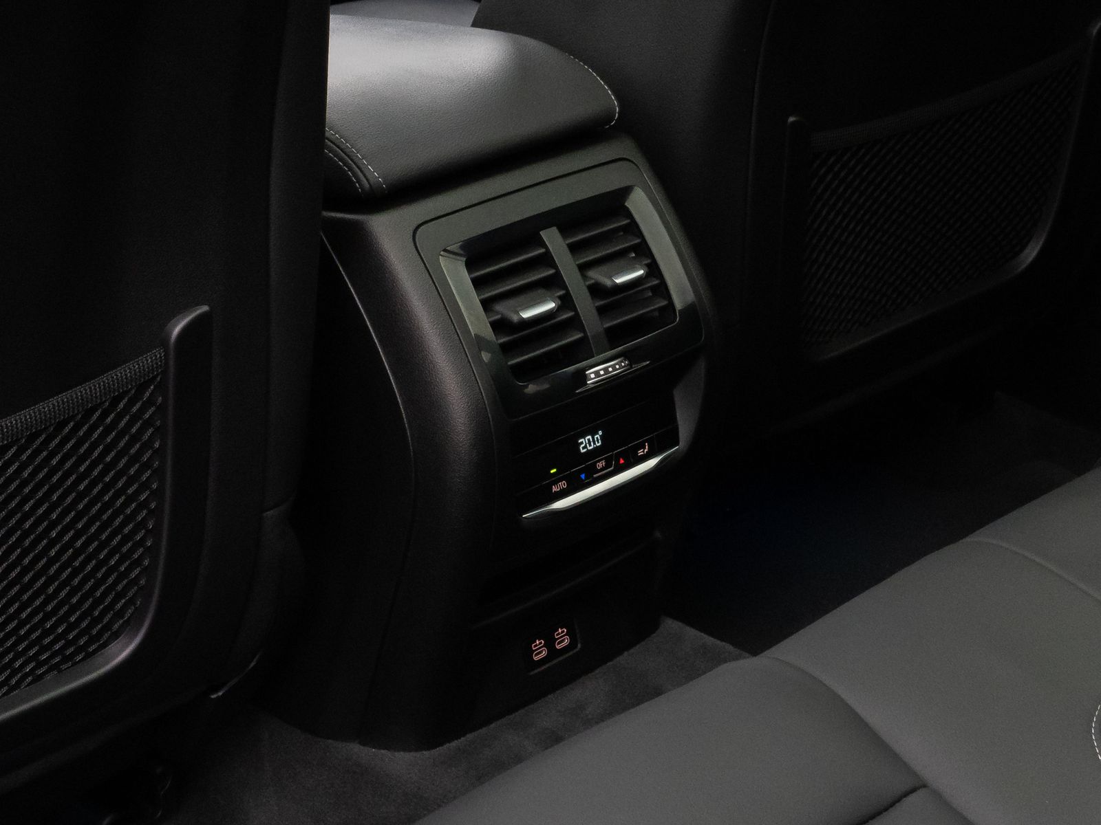 Fahrzeugabbildung BMW iX3 Impressive 360° H/K HUD DAB Panorama 20Zoll