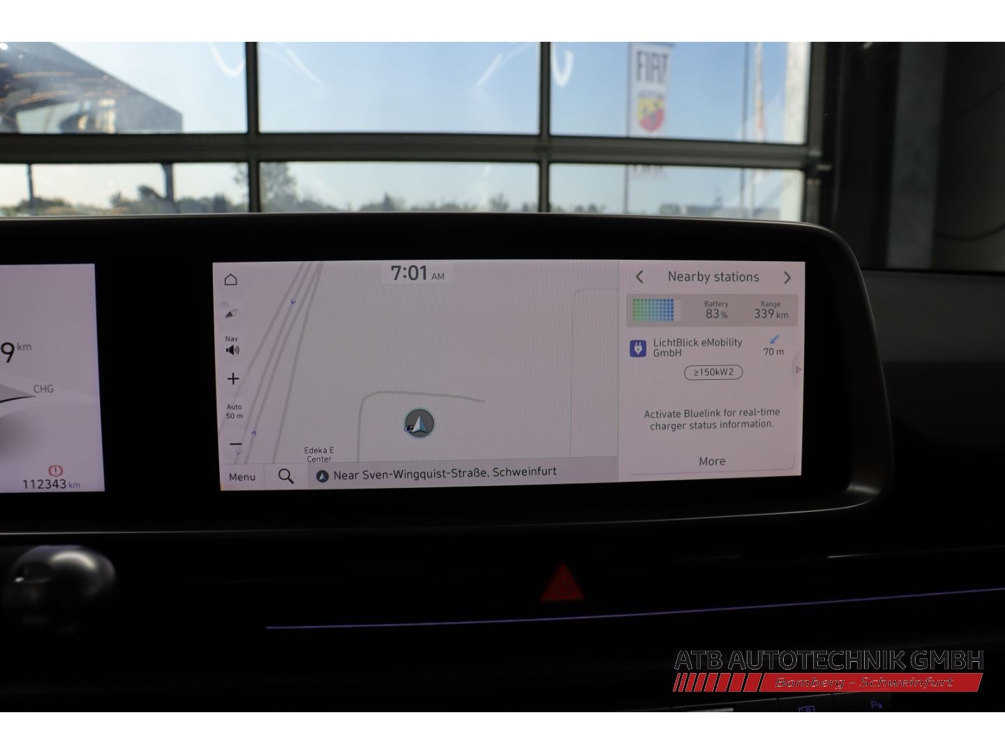 Fahrzeugabbildung Hyundai IONIQ 6 First Edition 77,4 kWh 4WD SOH 95,8% Nav