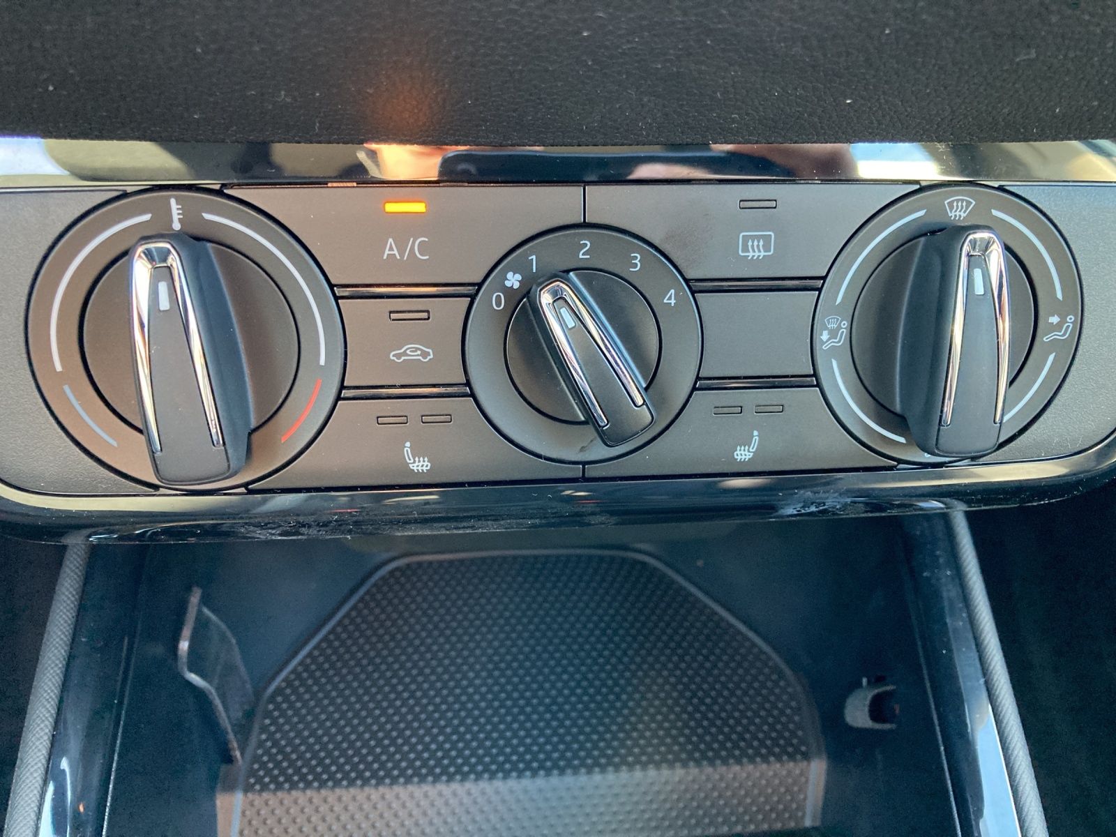 Fahrzeugabbildung SKODA Fabia Essence