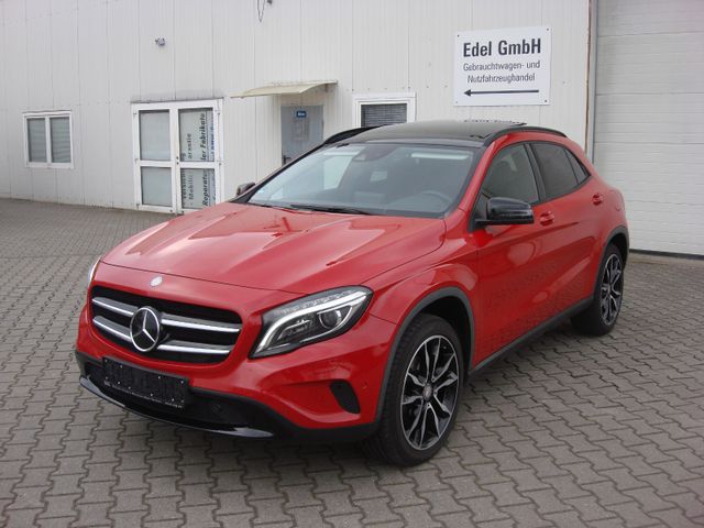 Mercedes-Benz GLA 220d 4Matic Urban 7G-DCT*AHK*Distronic*Pano*