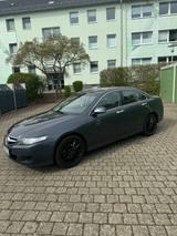 Honda Accord 2.0 Comfort Comfort - Honda Accord mit Benzin-Antrieb: Limousine, 2.0