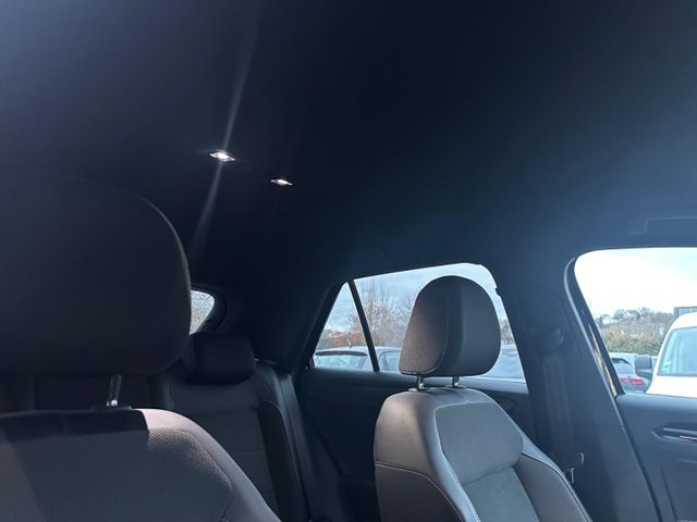 T-Roc R-Line 1.5 TSI DSG LED Navi AHK Climatroni