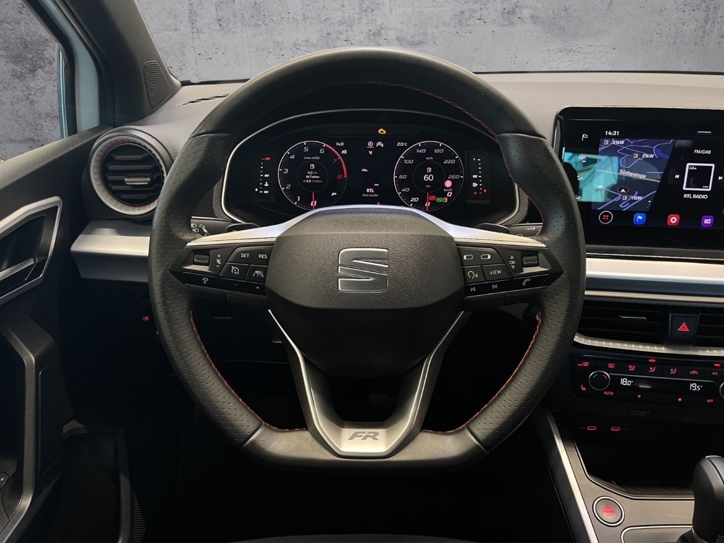 Seat Arona - Bild 12