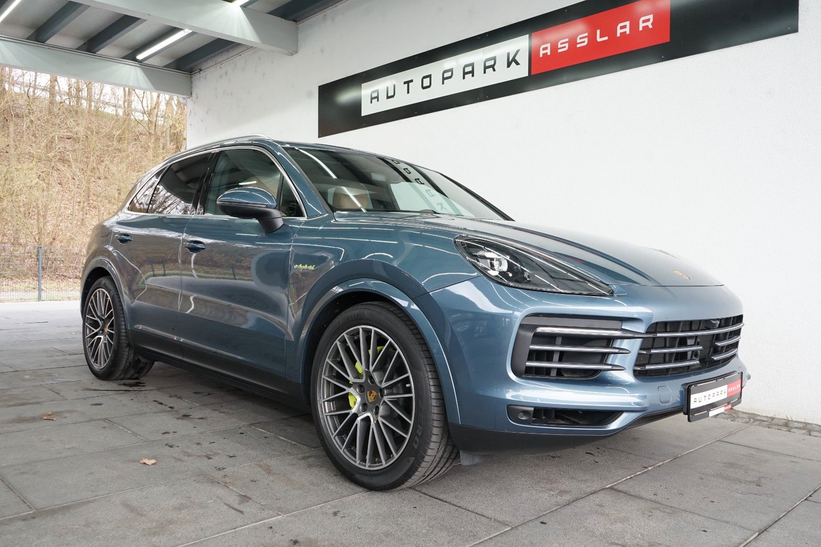 Porsche Cayenne E-Hybrid/154km/LUFT/PANO/AHK/14W/21z foto 23