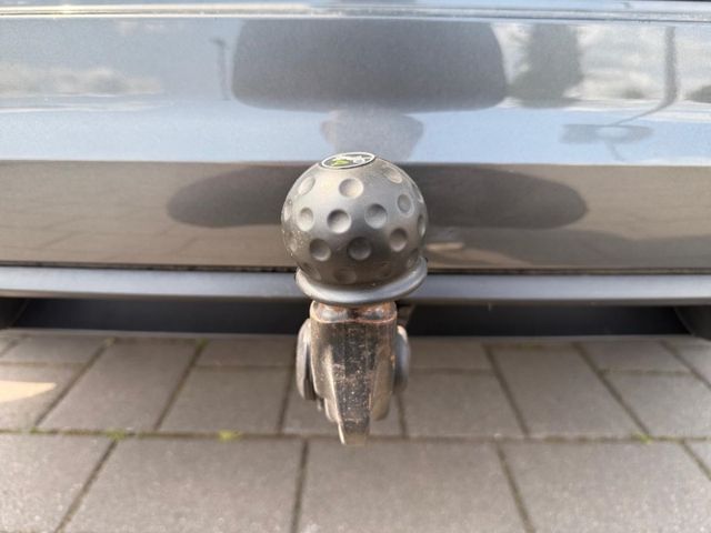 Touran IQ.DRIVE 2.0 TDI ACC El. Heckklappe AHK.-