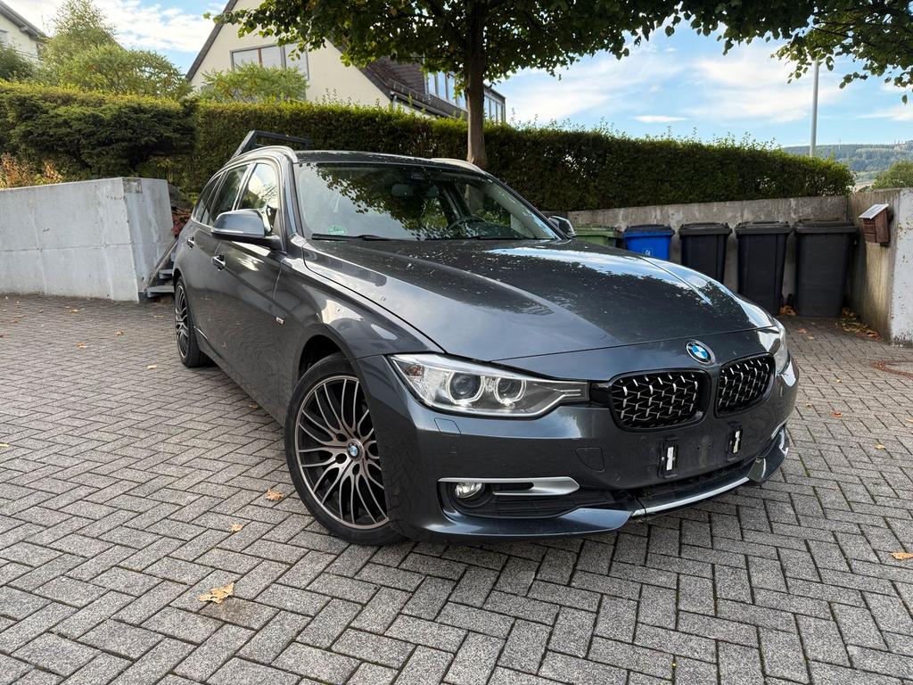 BMW 320