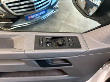 MYAUTOCENTER – Gebraucht- und Jahreswagen mit Werkstattservice in Pfaffenhofen Volkswagen T6.1 Transporter Kasten FWD *1. Hand*Kamera*Navi