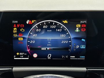 Mercedes GLA 180 - 10
