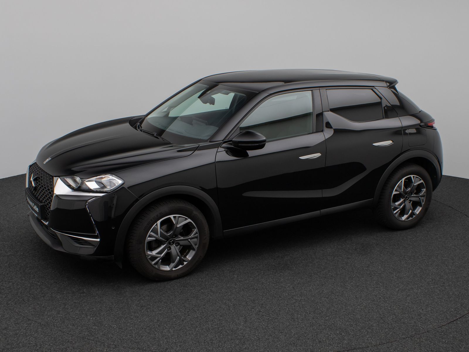 Fahrzeugabbildung DS Automobiles DS3 Crossback Faubourg Kamera Navi Sitzhzg