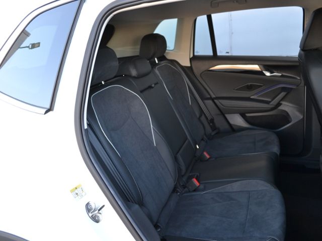 Tiguan 2.0 TDI DSG Elegance AHK/LED-PLUS/NAVI/RF