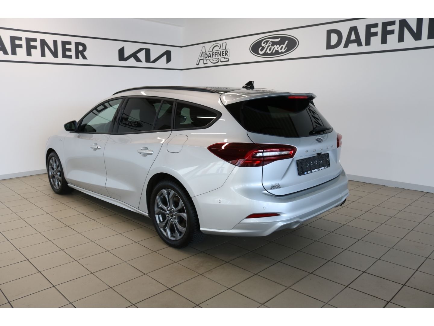Fahrzeugabbildung Ford Focus ST-Line X VerkehrszeichenERK LED Tempomat