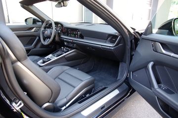 Porsche 992 Targa 4*Sportabgas,BOSE,U-FREI,Approved0726