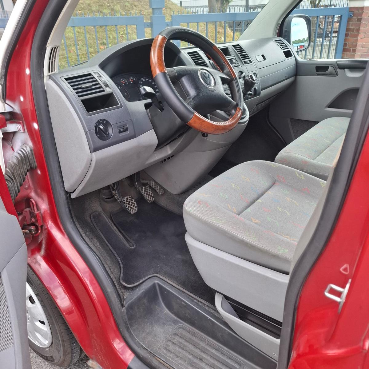 Volkswagen T5 Wohnwagen Umbau