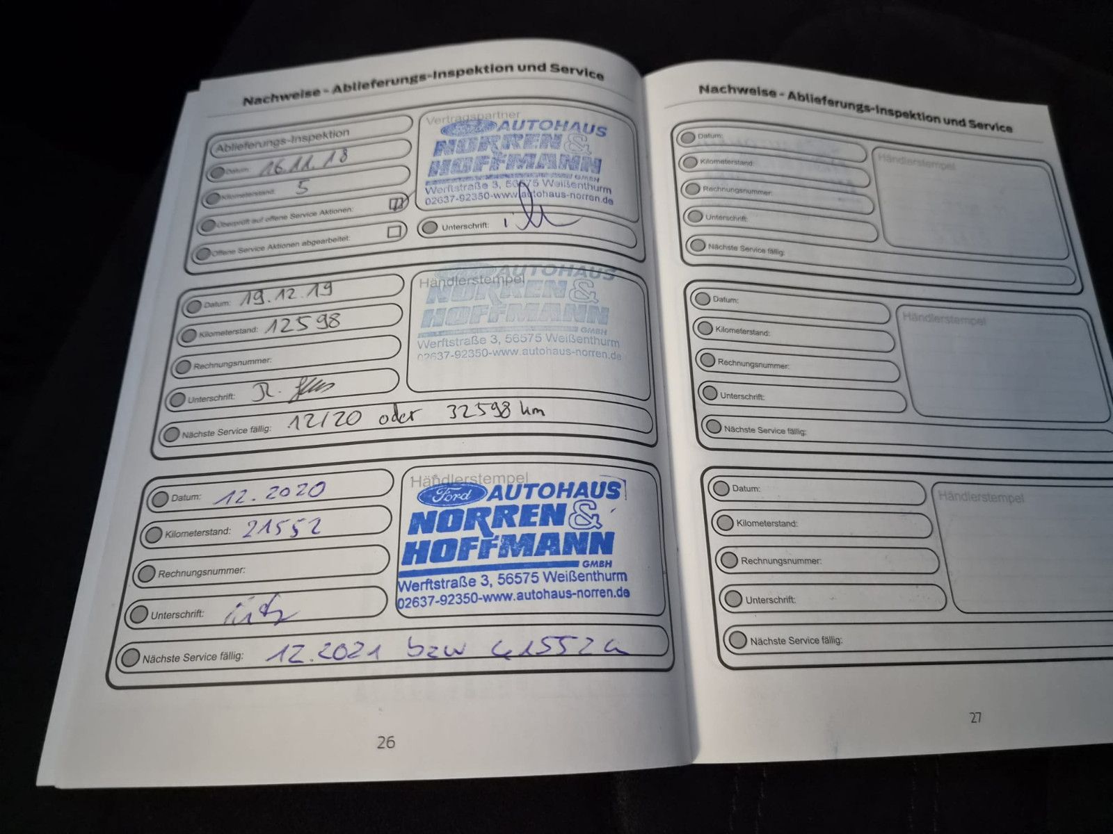 Fahrzeugabbildung Ford Kuga ST-Line/Xenon/GARANTIE/1. HAND