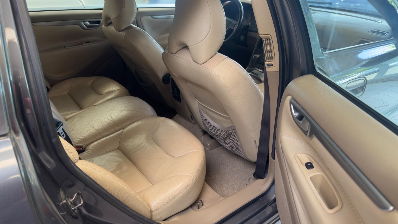 Volvo XC70 2006 — photo 15