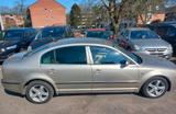 Skoda Superb 2,5 TDi Aut Klima Leder SHZ LMF PDC BC - gebrauchte Skoda Superb aus dem Jahr 2005
