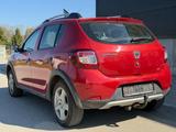 Dacia Sandero Step Prest. 0.9TCE NAV/PDC/AHKTÜV09.2026 - Dacia Sandero: Rot