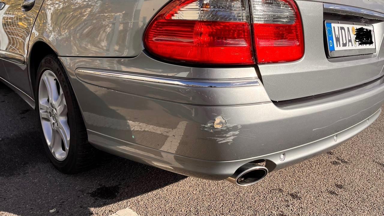 Mercedes-Benz E280 2008 — photo 12