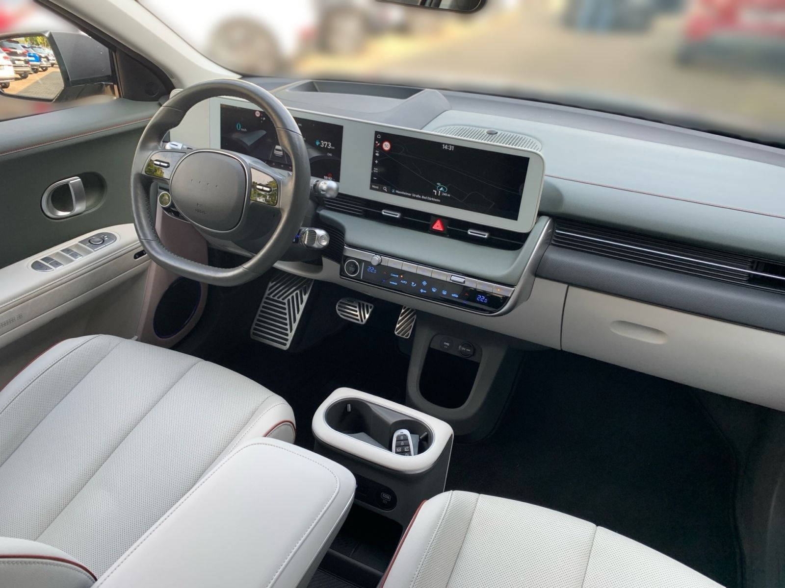 Fahrzeugabbildung Hyundai IONIQ 5 Uniq 72,6 kWh AHK Relax 20 Zoll