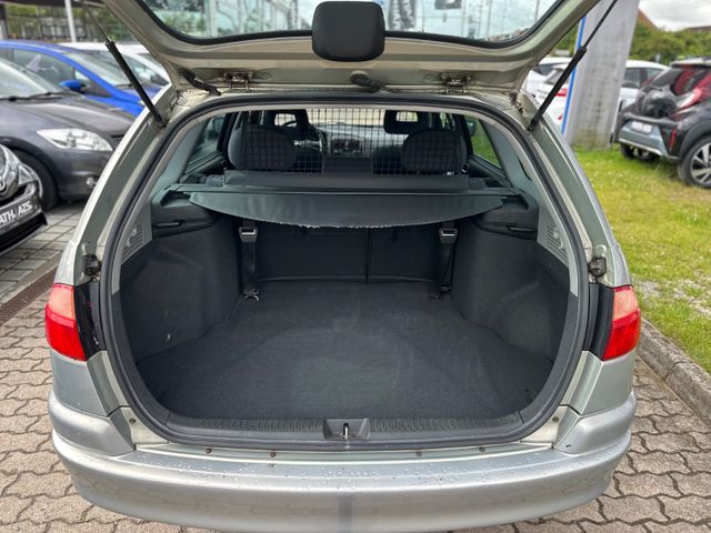 Toyota Avensis  1.8 Linea Sol