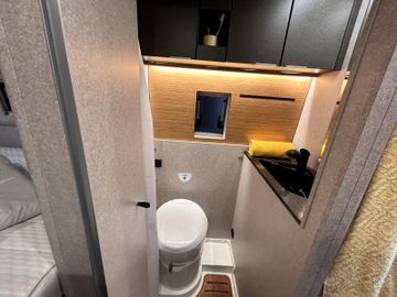 HYMER  ERIBA  HYMERCAR Redwood 600 Trail Autarkie Markise ACC