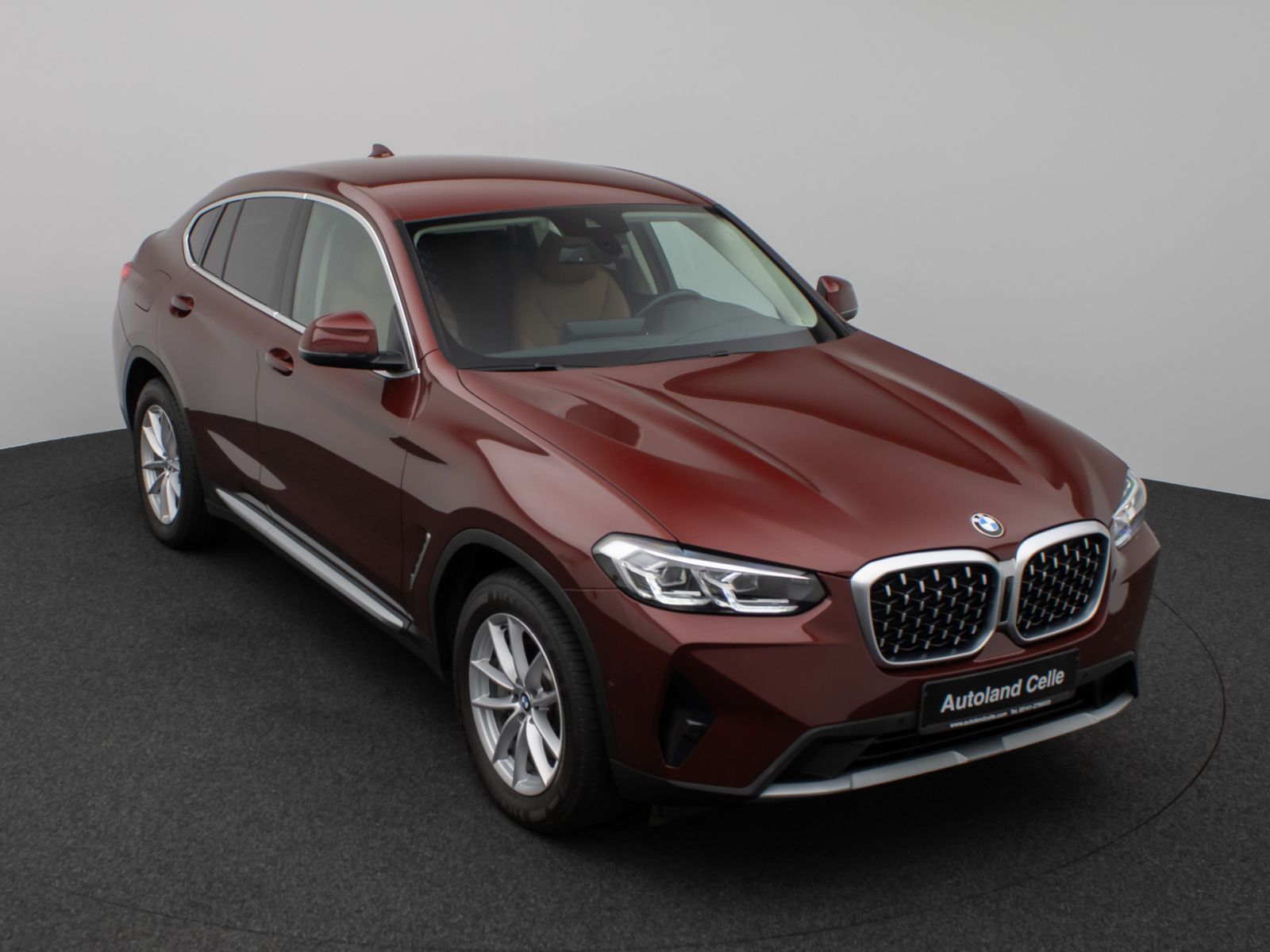 Fahrzeugabbildung BMW X4 xD30d Kamera DAB CockPitPlus AHK Sport LED
