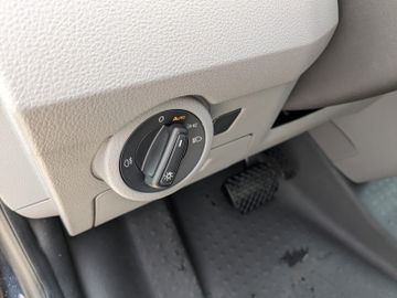 Volkswagen T6.1 Klima, ACC, AHZV, LED, Laderaumpaket