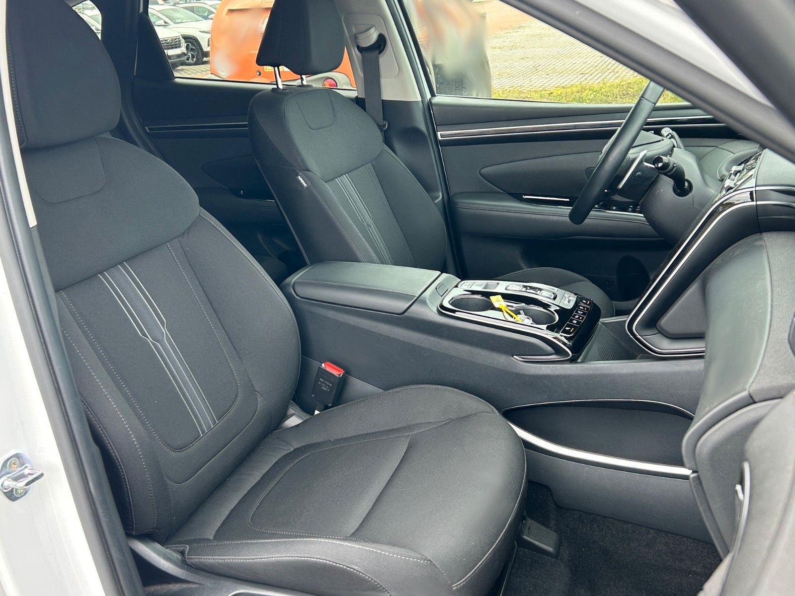 Fahrzeugabbildung Hyundai TUCSON 1.6 T-GDI PHEV *Navi*ACC*LED*RFKamera*