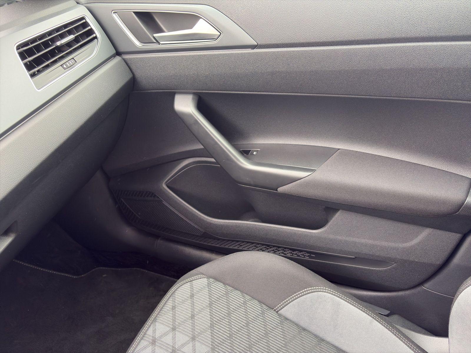 Volkswagen Taigo R-Line 1,5 l TSI OPF 110 kW (150 P S) 7-Ga, миниатюра 21