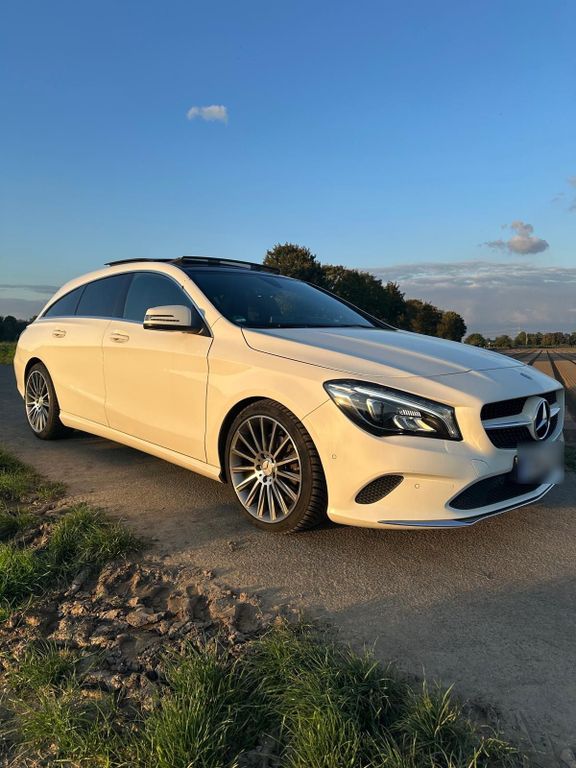 Image of Mercedes-Benz CLA 220 Shooting Brake