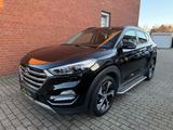 Hyundai Tucson blue Premium  1.7d 2WD"Navi"SiHz"Pano"AHK - Hyundai TUCSON Gebrauchtwagen in Münster