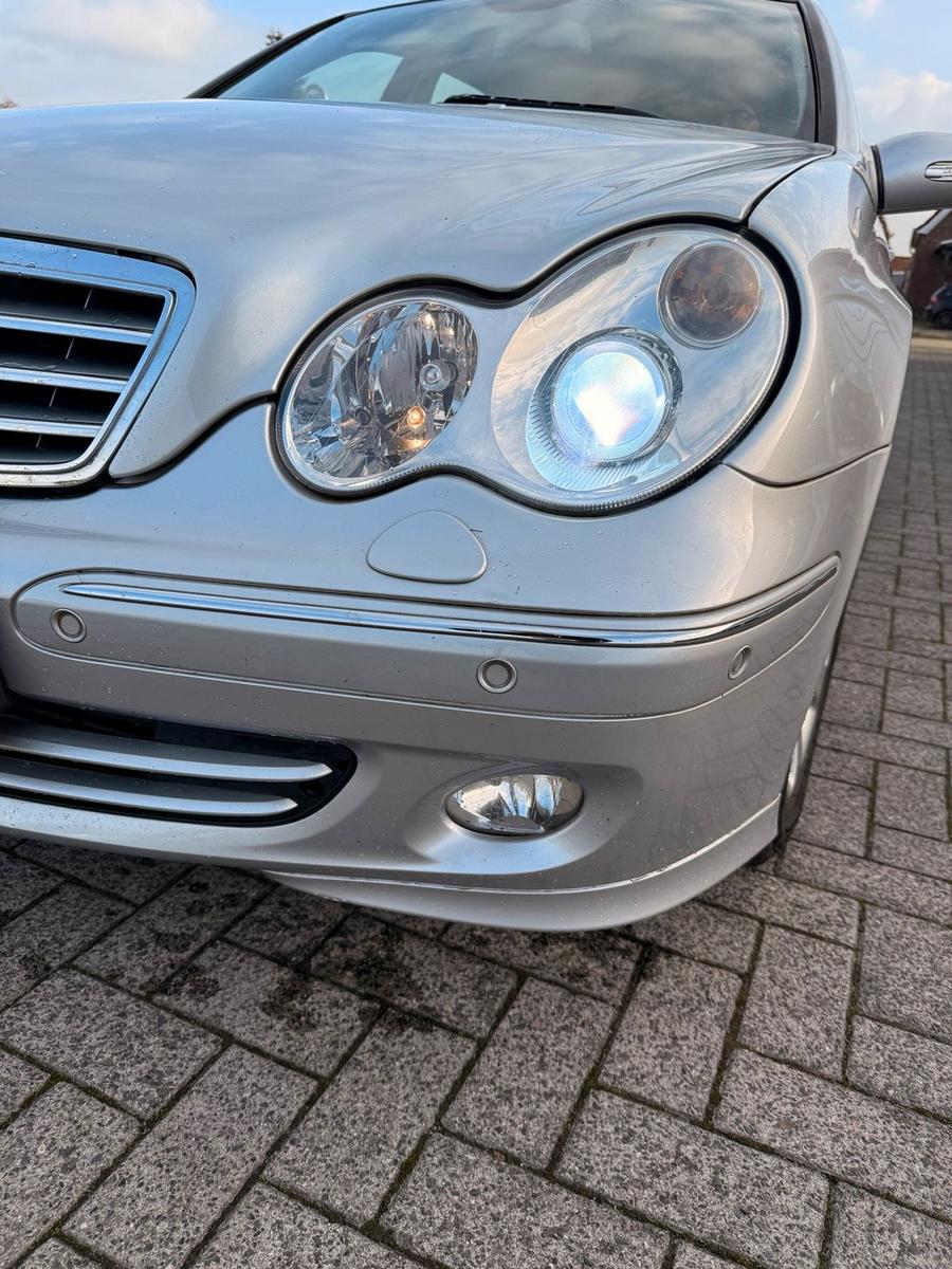 Mercedes-Benz  2006 — engine 150 HP (110kW)