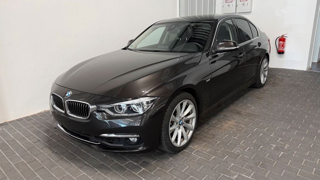Image of BMW 340