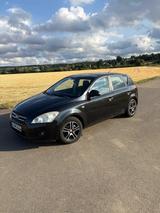 Kia Ceed gepflegt, TÜV neu bis 06/2028, 2. Ha - Kia cee'd / Ceed aus 2007