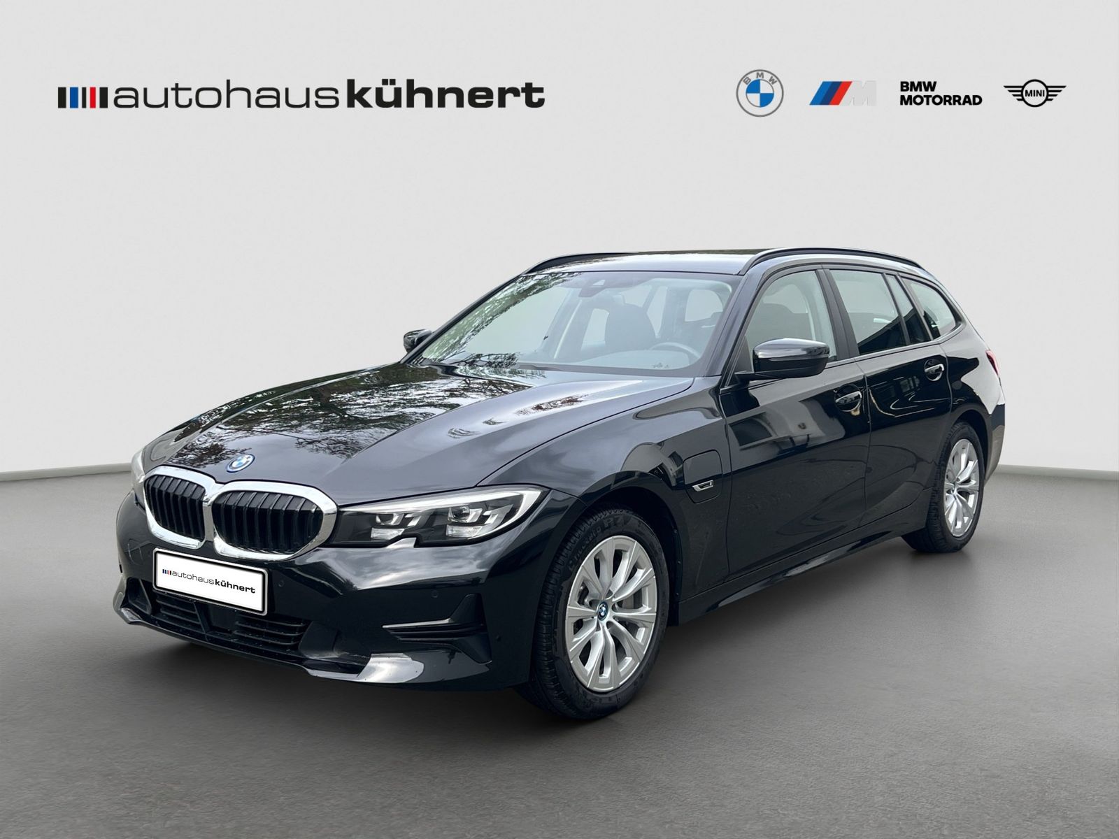 BMW 330e Touring Advantage LED ACC StHzg HUD Hifi DA imagem 2
