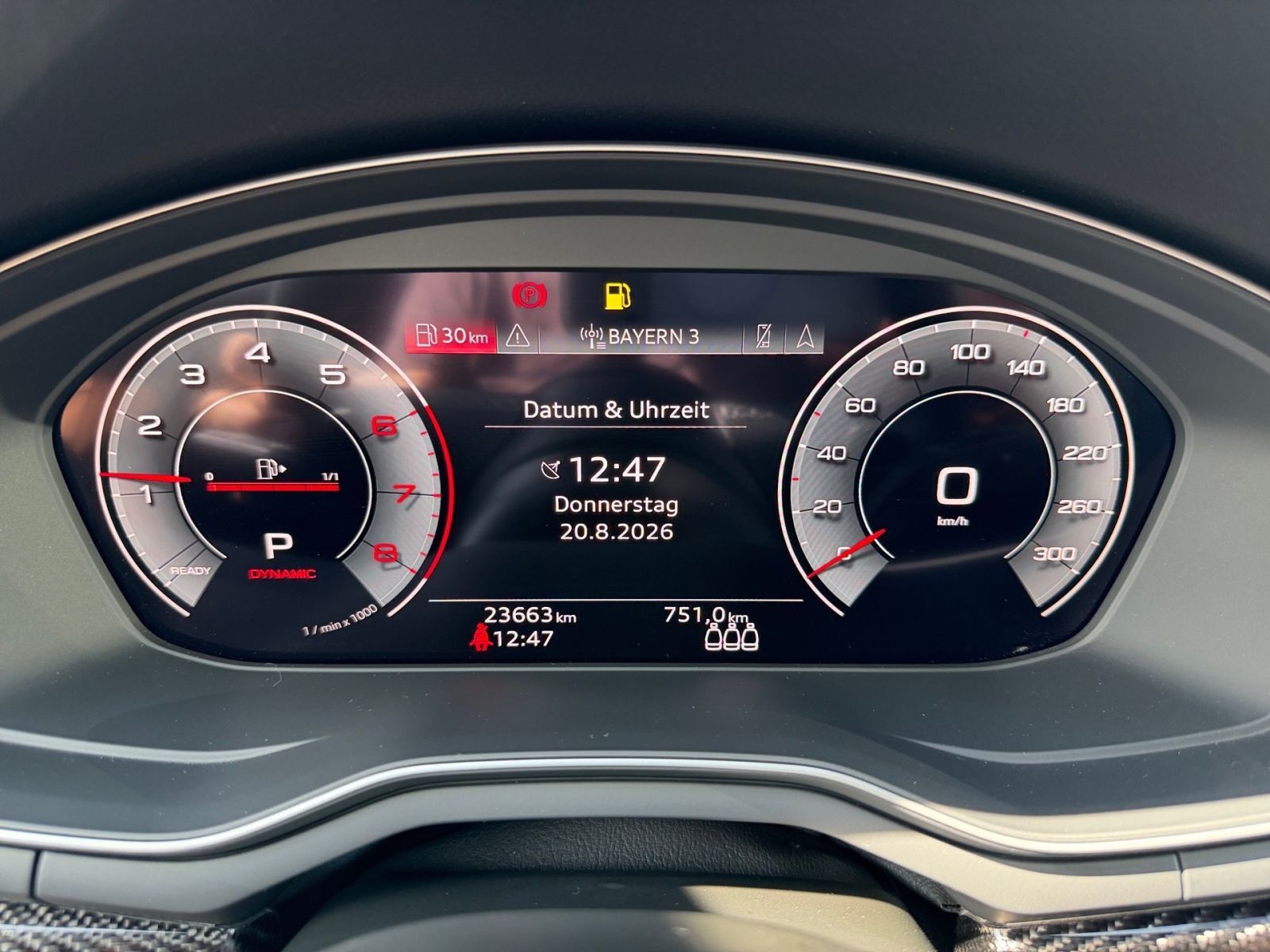 Audi A4 Avant 40 TFSI quattro S tronic S line Matrix foto 8