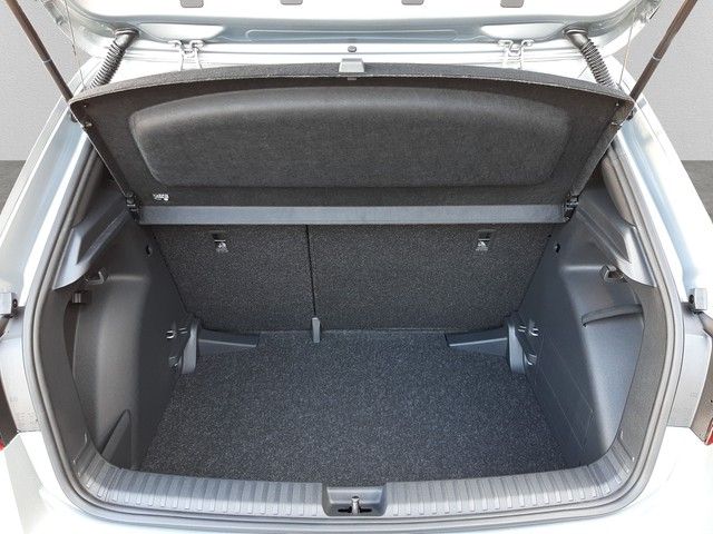 Fahrzeugabbildung Skoda Fabia Balance 1.0TSI Navi AHK Kamera 16"Alu